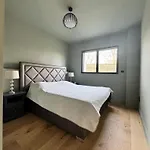 Vila Luxury Orion With Heated Pool, Billard *
