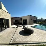 Vila Luxury Orion With Heated Pool, Billard *