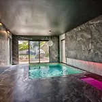 Luxury Orion With Heated Pool, Billard
