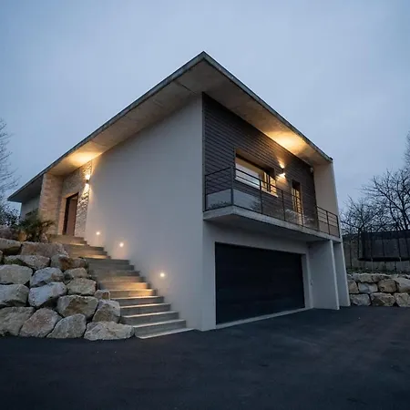 Luxury Orion With Heated Pool, Billard Bieville-Beuville