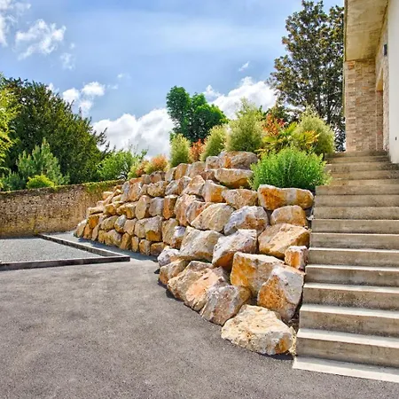 Villa Luxury Orion With Heated Pool, Billard Bieville-Beuville